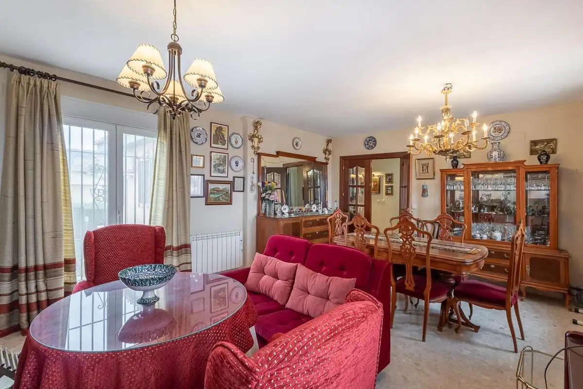 Comedor de Casa o chalet en venta en Villa de Otura con Jardín privado y Piscina