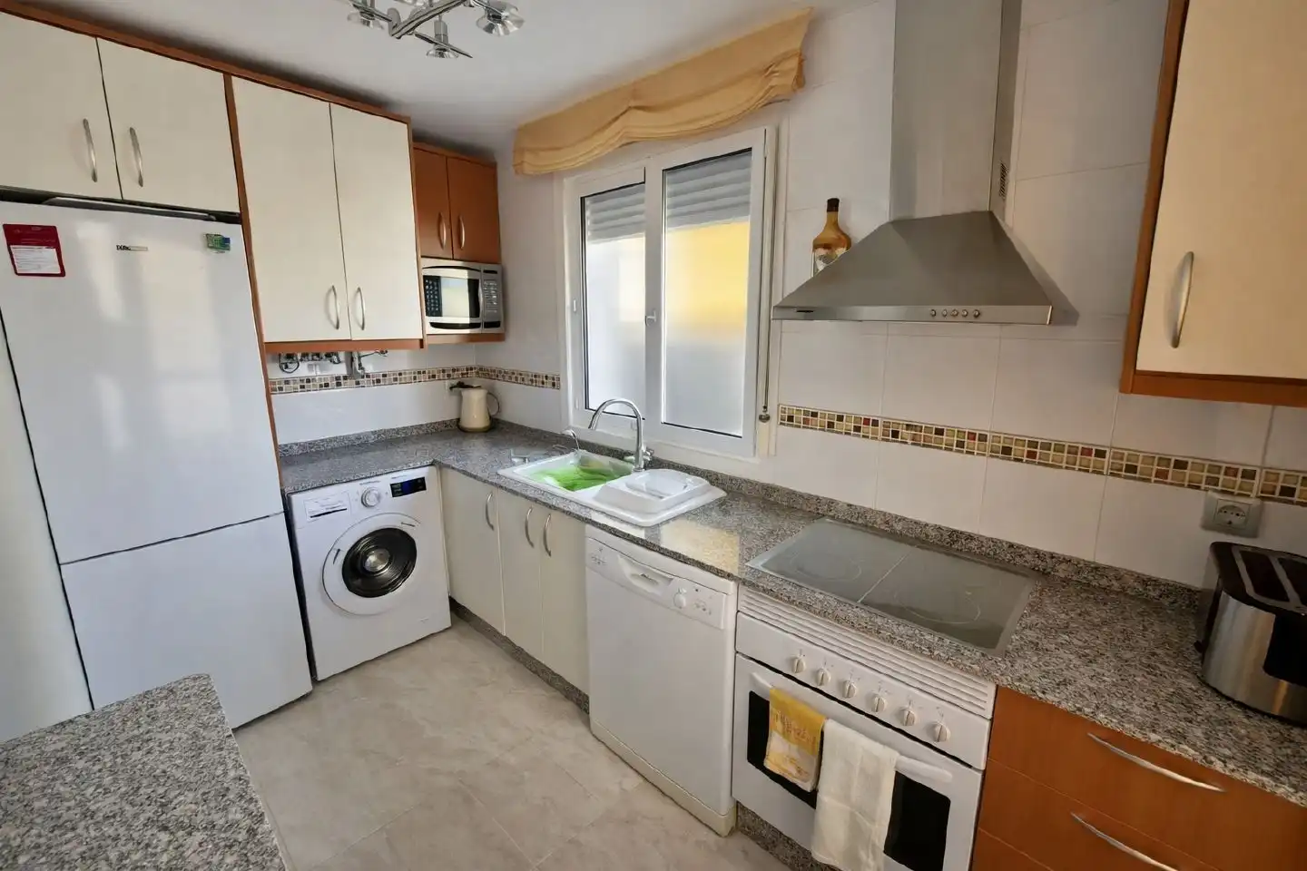 Detached house with pool for sale in Avenida Cañada Julián 10, imagen 5