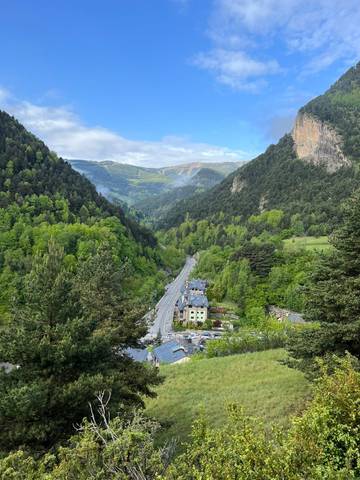 Piso en Venta en General 4, Edifici Pirineus en Arinsal - Erts