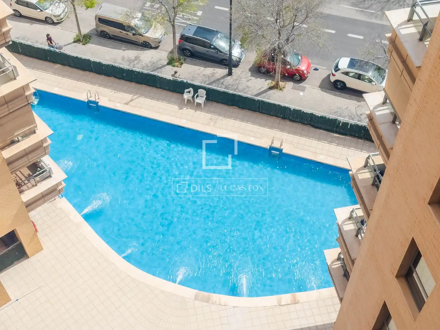 Piscina de Piso en venta en Valencia con Aire acondicionado, Calefacción y Jardín privado