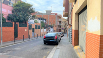 Exterior view of Flat for sale in Santa Coloma de Gramenet