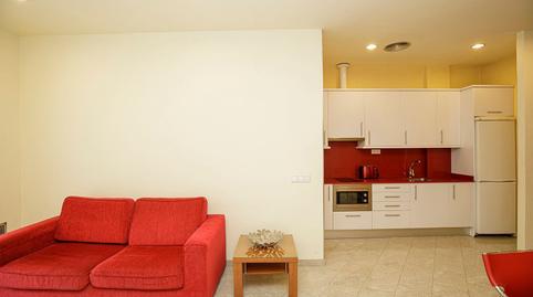 Foto 4 de Pis de lloguer a Plaza Rafael Albertí, Taialà - Germans Sabat, Girona