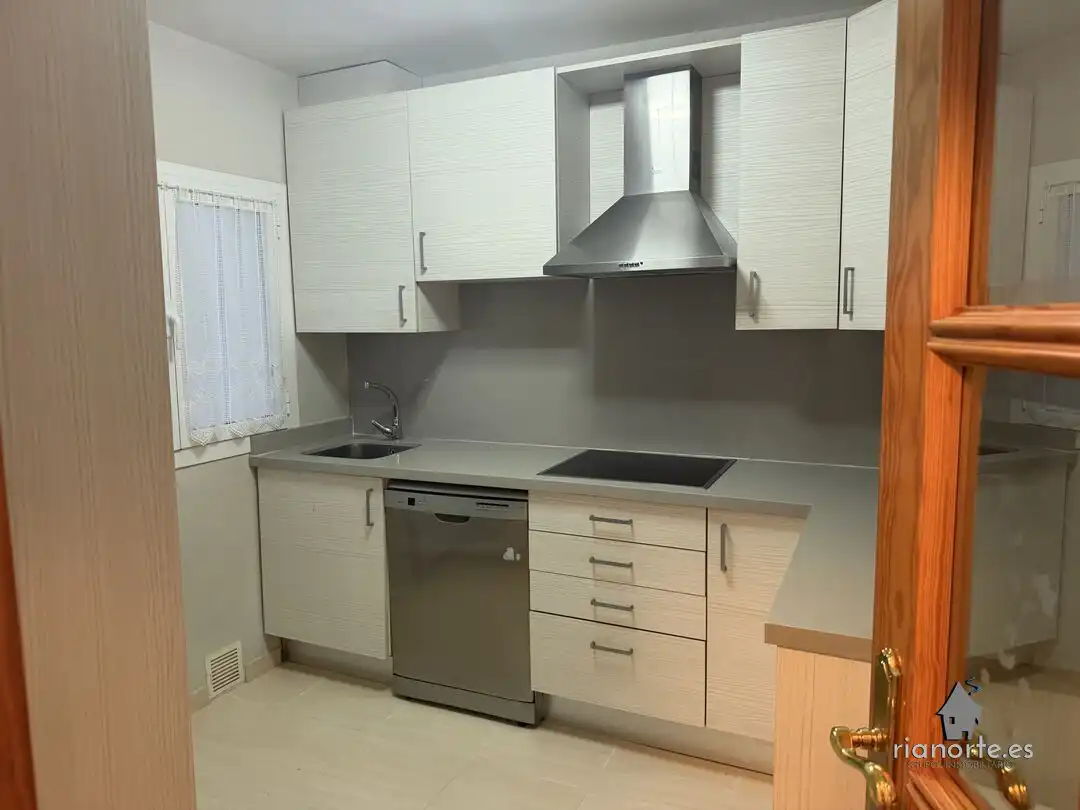 Appartamento con ascensore in vendita a Calle Manuel Caso de la Villa, imagen 7