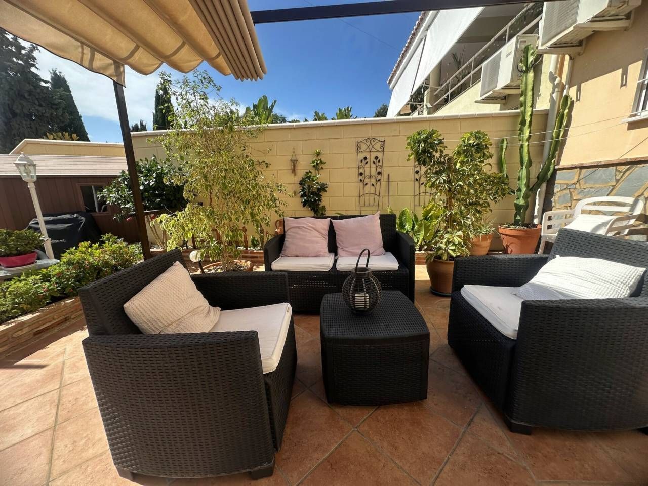 Terrassa de Casa o xalet en venda en Rincón de la Victoria amb Aire condicionat, Terrassa i Piscina