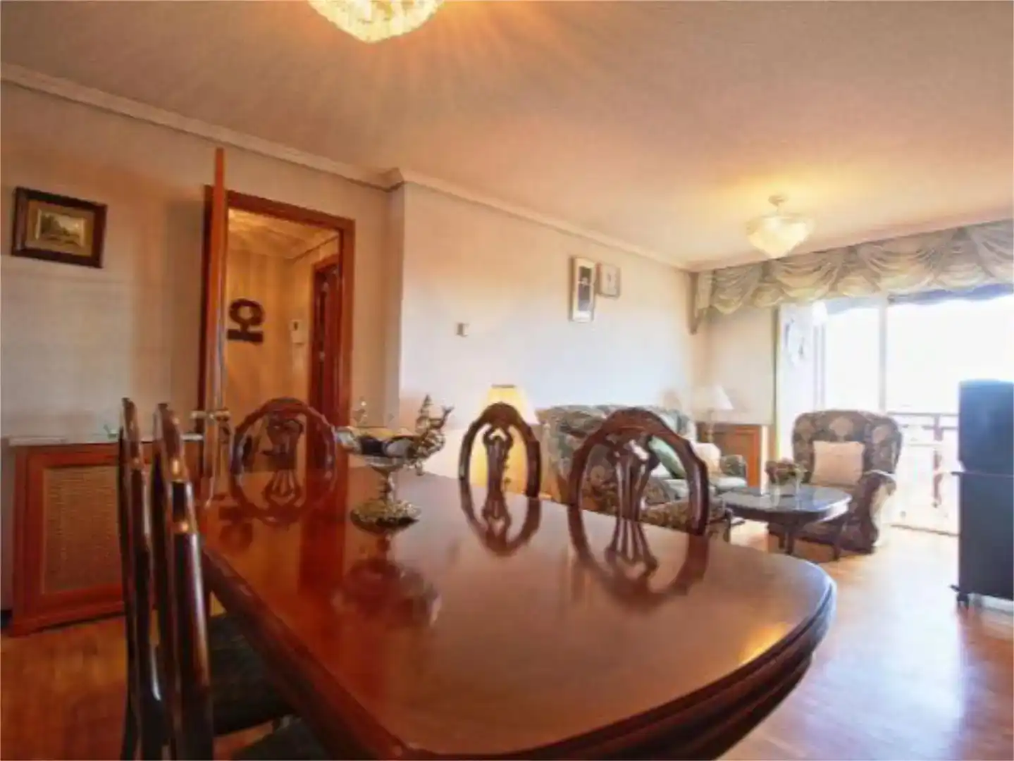Comedor de Piso de alquiler en Madrid con Jardín privado, Parquet y Piscina