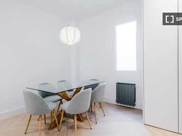 Wohnung mit Balkon zur Miete in Barrio de Salamanca