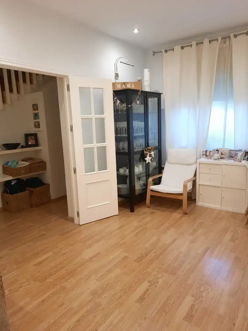 Living room of Detached homes for sale in Almendralejo  with Air Conditioner, Parquet flooring and Terrace
