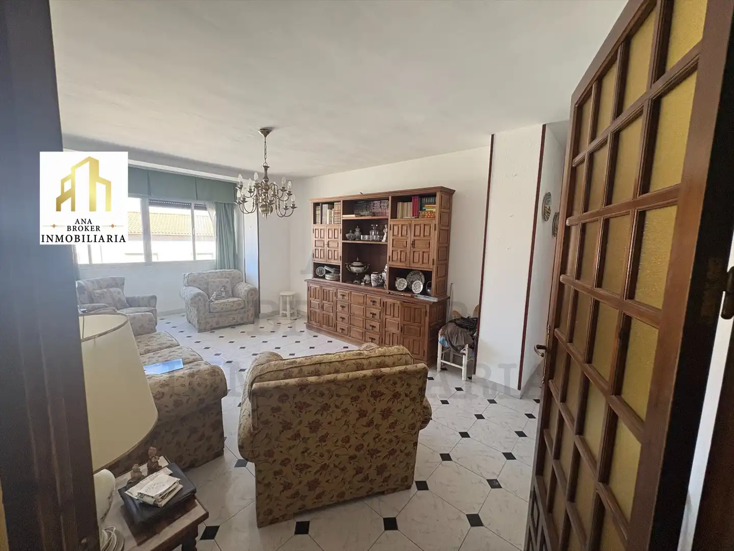 Sala d'estar de Pis en venda en El Fuerte - La Dehesa