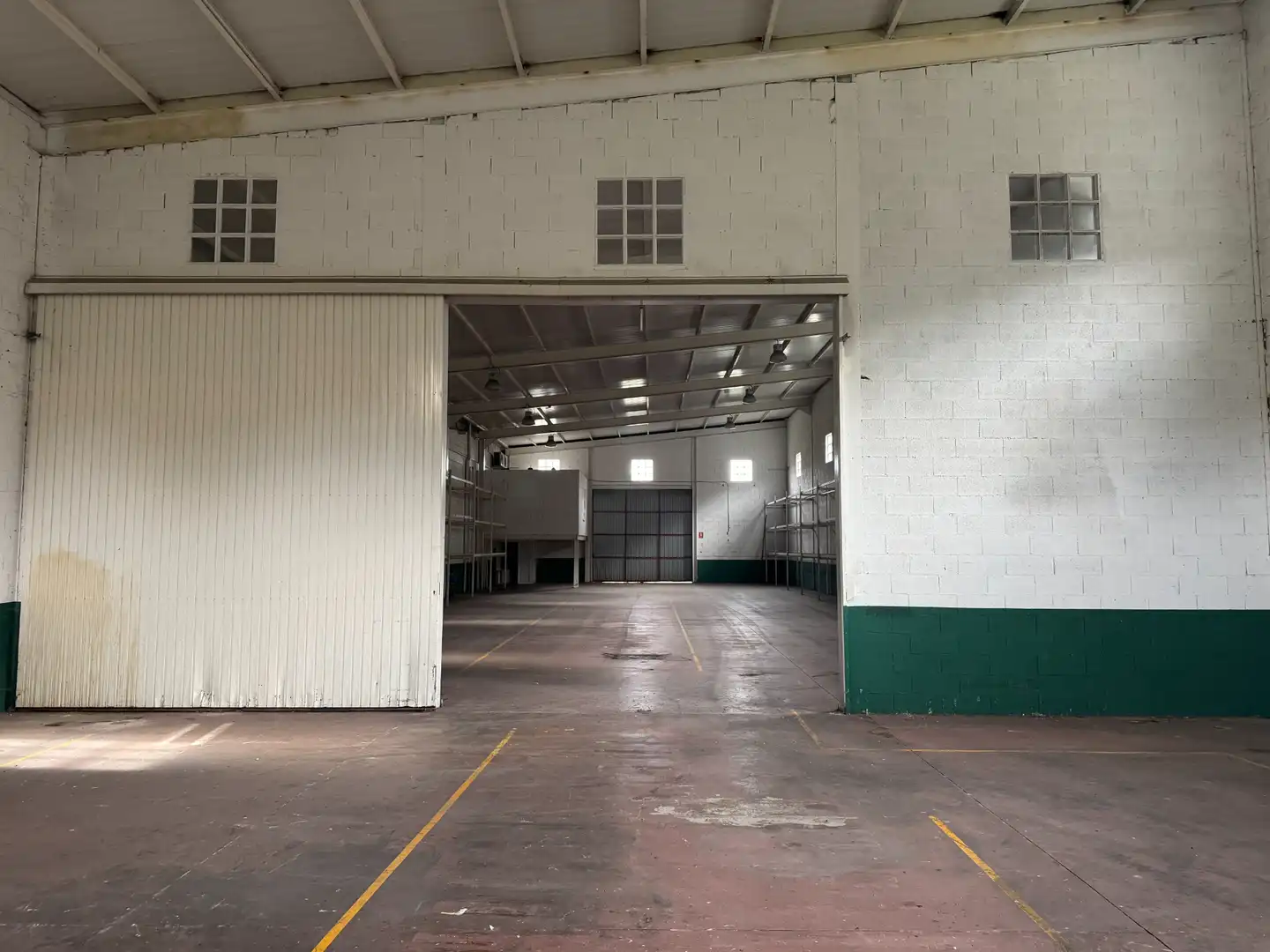 Industriegebäude zur Miete in San Cibrao das Viñas, imagen 21