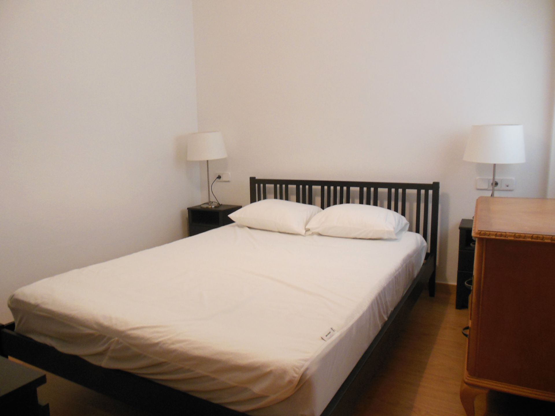 Dormitori de Apartament de lloguer en  Murcia Capital amb Aire condicionat, Calefacció i Moblat