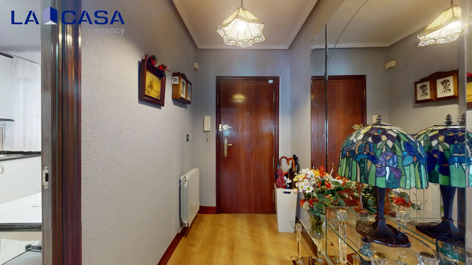 Piso en venta en Bilbao  con Balcón