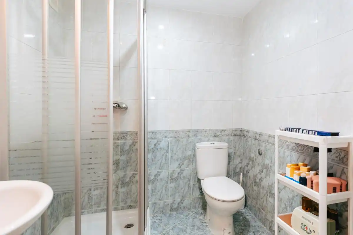 Baño de Ático en venta en Eivissa con Calefacción, Terraza y Amueblado