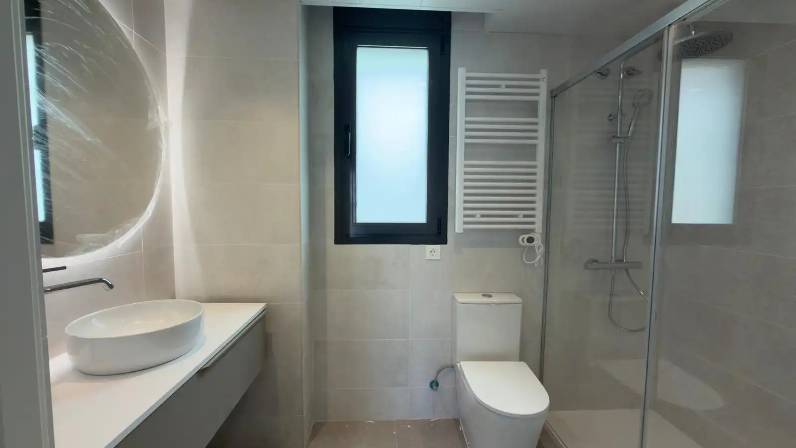 Bathroom of Attic for sale in Esplugues de Llobregat  with Air Conditioner, Heating and Terrace