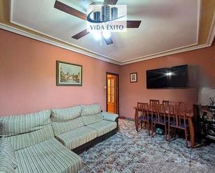 Sala d'estar de Pis en venda en Linares amb Aire condicionat, Calefacció i Balcó
