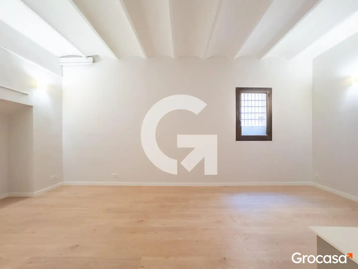 Piso en venta en CL SANT PERE MITJA, Sant Pere, Sta. Caterina i la Ribera