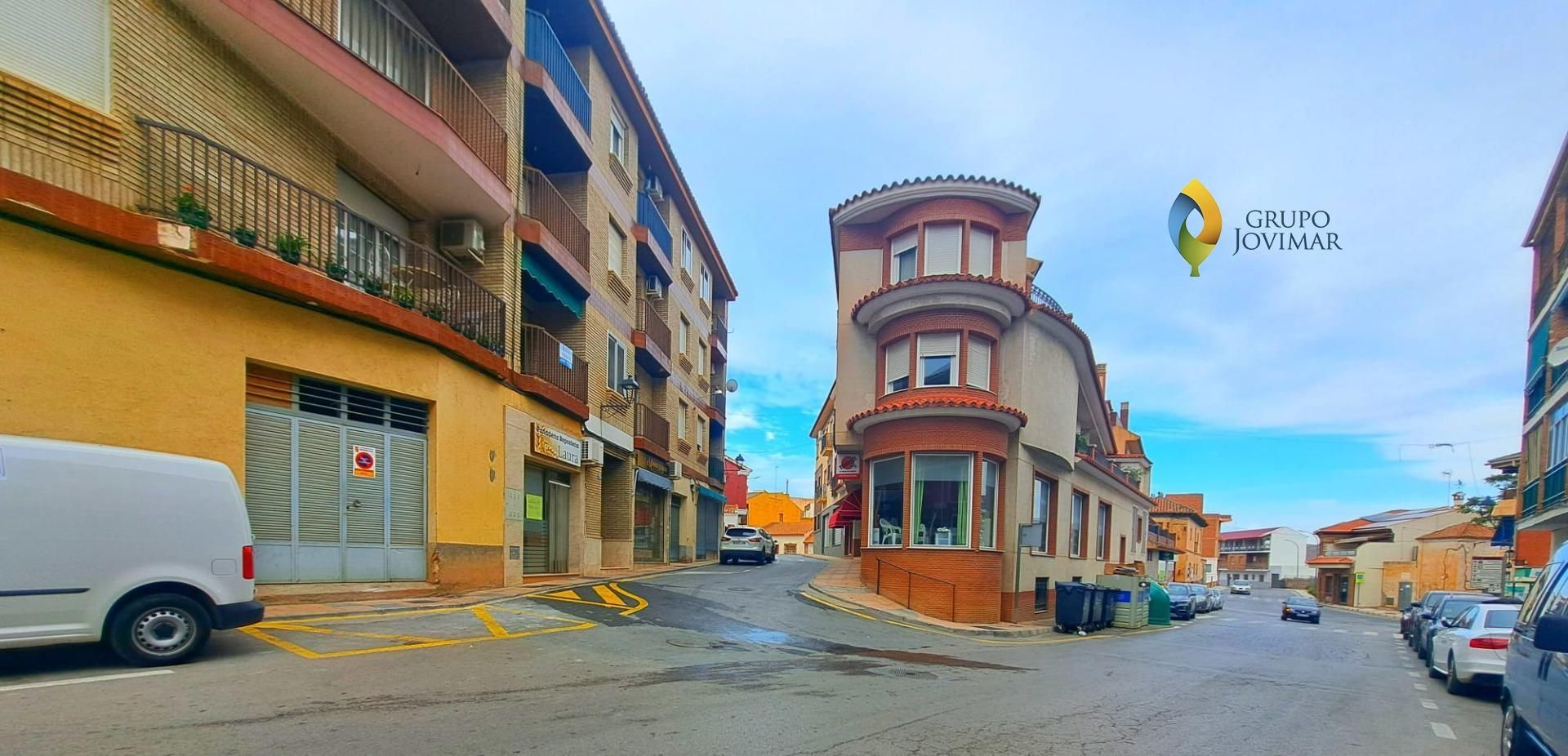 Vista exterior de Pis en venda en Benalúa amb Calefacció, Terrassa i Balcó
