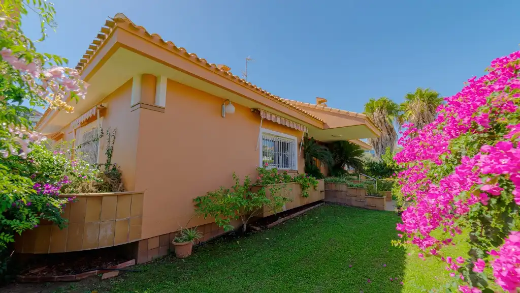 Garden of Houses for sale in Orihuela