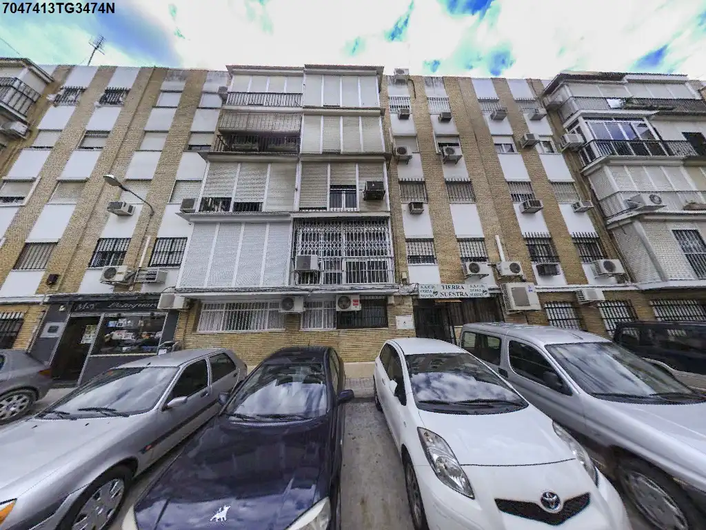 Vista exterior de Pis en venda en Macarena