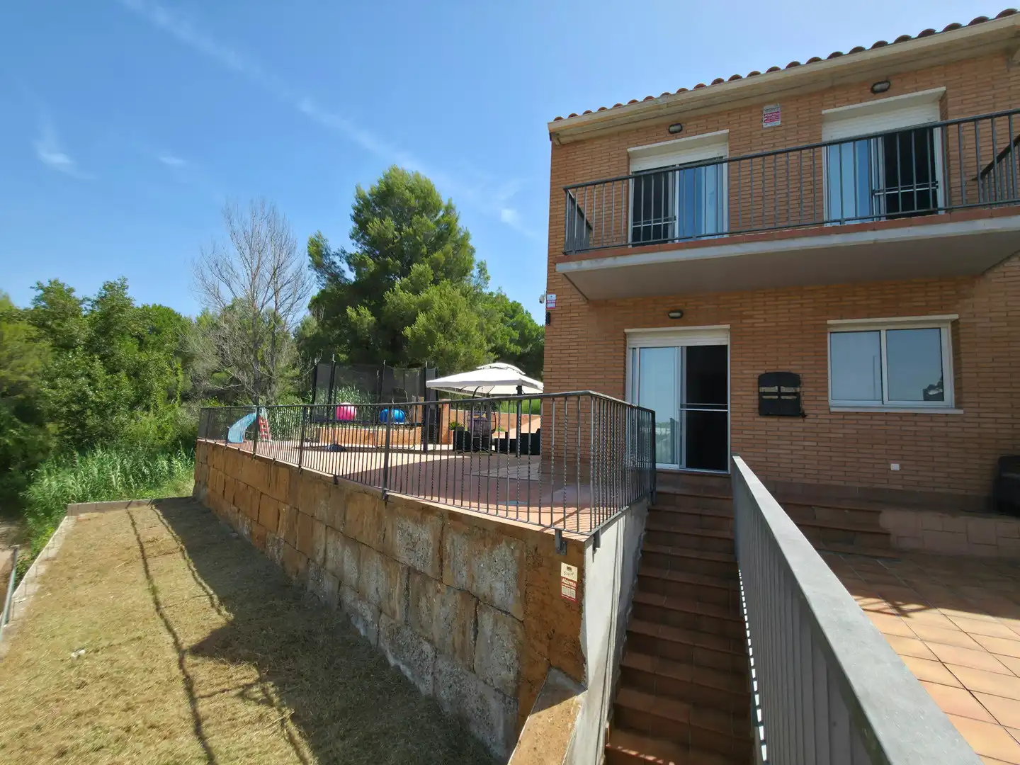 Vista exterior de Casa o chalet en venta en Abrera con Aire acondicionado, Calefacción y Jardín privado