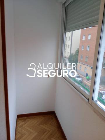 Piso en Alquiler en Musas en Canillejas