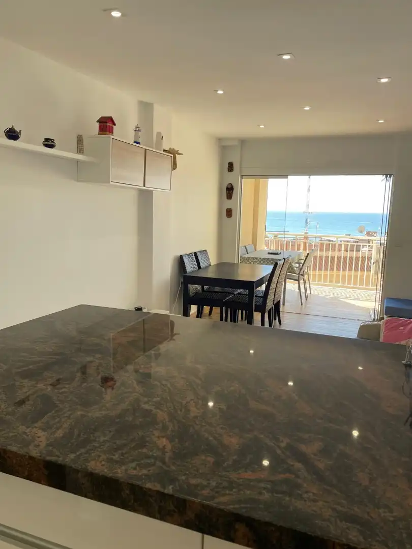 Menjador de Apartament en venda en Santa Pola amb Aire condicionat, Parquet i Terrassa