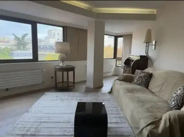 Sala d'estar de Pis de lloguer en Madrid amb Aire condicionat, Calefacció i Moblat