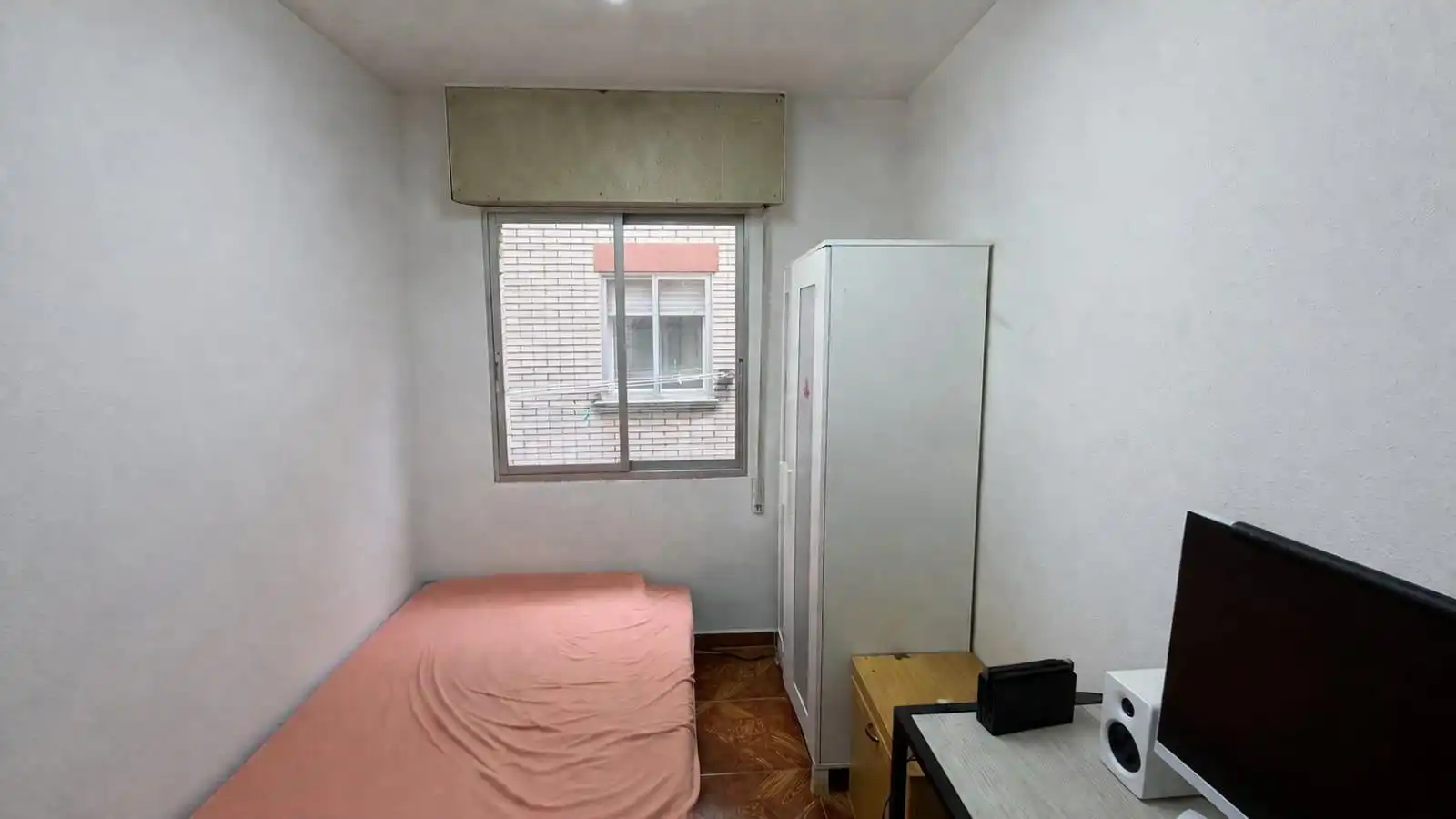 Habitación de Piso en venta en Parla con Calefacción y Terraza