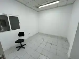 Gewerbefläche zum Verkauf in Avinguda de Martí Genís i Aguilar, imagen 4