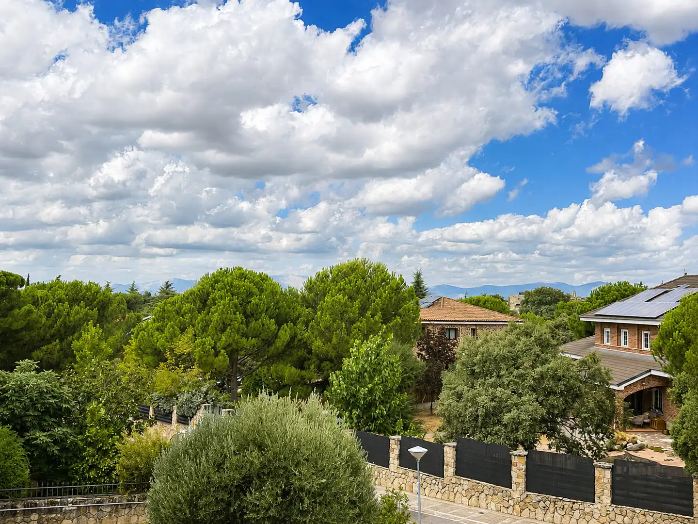 Casa aparellada amb terrassa en venda a Calle del Arra 54, imagen 44
