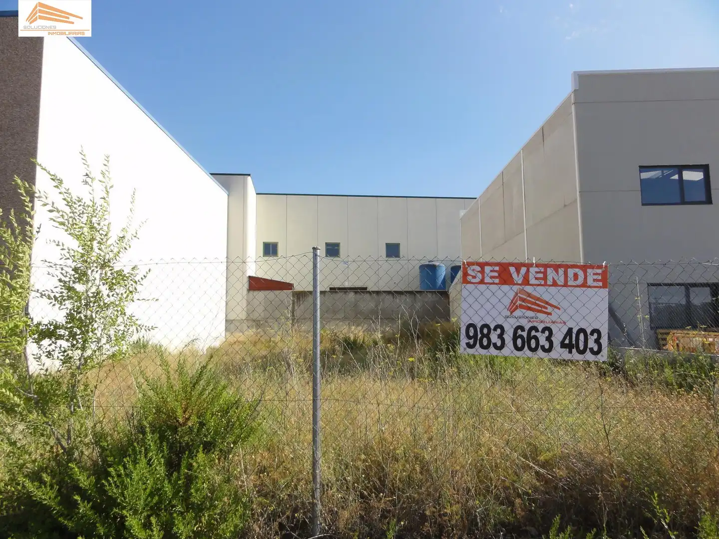 Vista exterior de Terreny industrial en venda en Valladolid