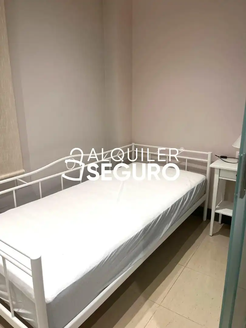 Habitación de Piso de alquiler en Langreo con Calefacción, Trastero y Amueblado