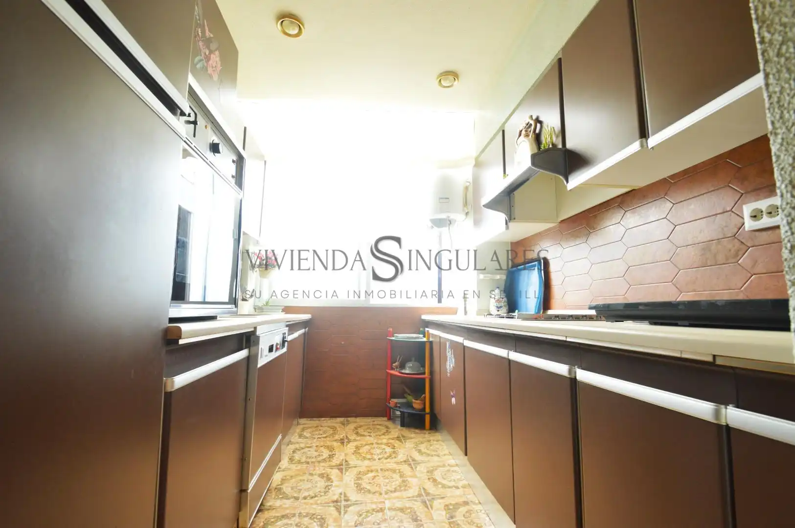 Cuina de Casa o xalet en venda en Sevilla amb Terrassa, Traster i Balcó