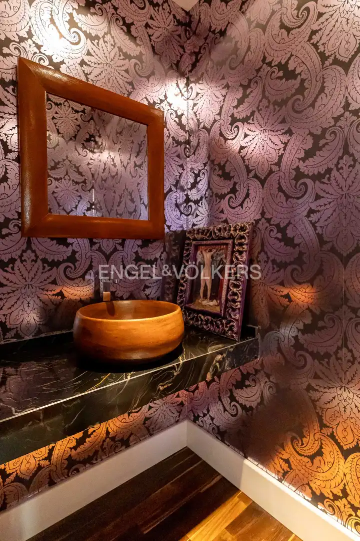 Bathroom of Flat for sale in Madrid  with Air Conditioner, Heating and Parquet flooring