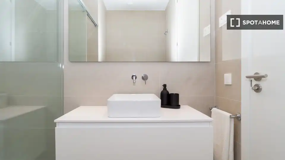 Flat with terrace to rent in Eixample, imagen 18