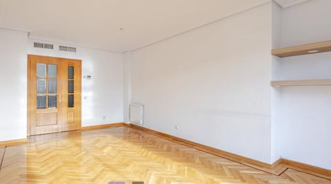 Photo 2 of Flat to rent in P.º del Molino, Legazpi, Madrid