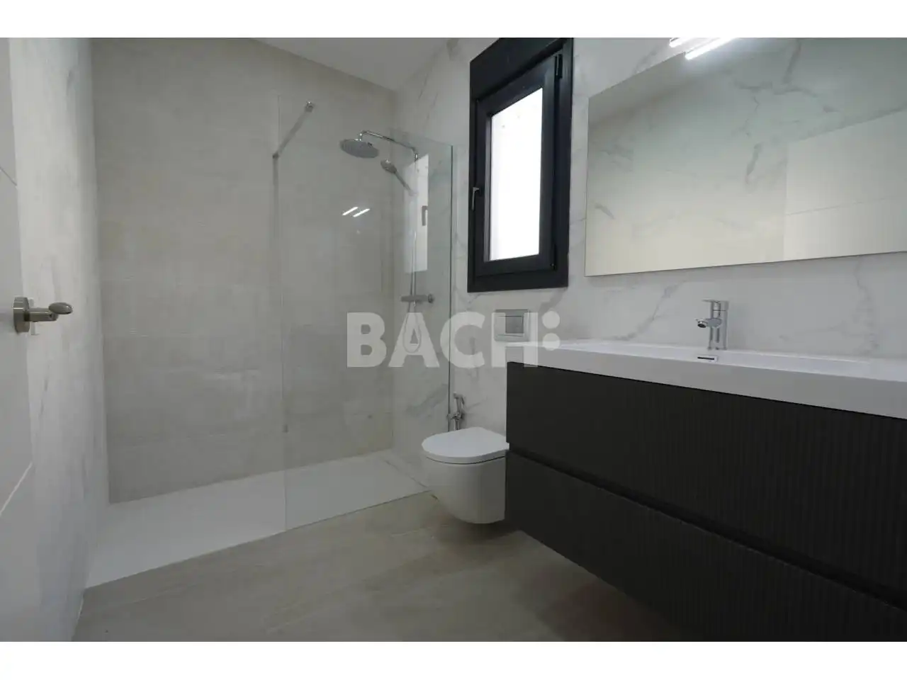 Casa con jardín en venta en Calle til·ler, imagen 27