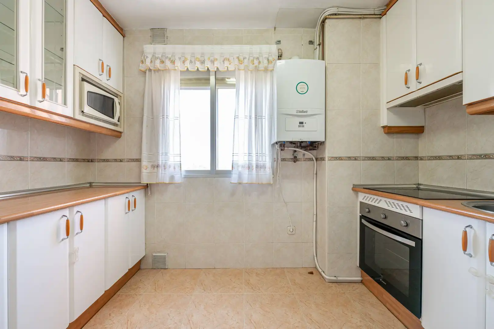 Cuina de Pis en venda en Madrid amb Calefacció i Terrassa