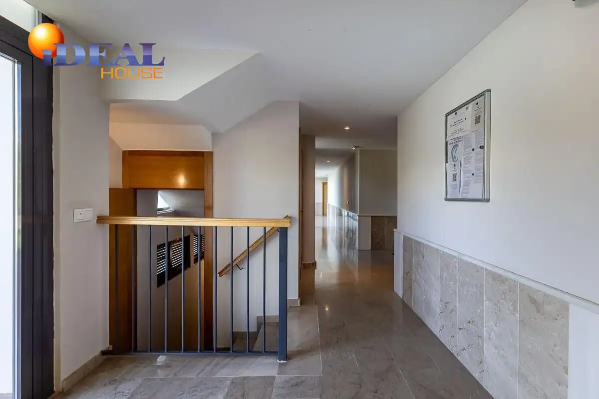 Piso en venta en Loma Verde