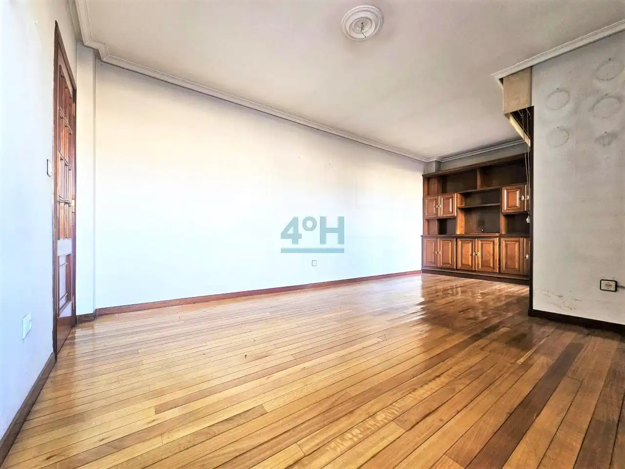 Wohnzimmer von Wohnung zum Verkauf in Ourense Capital  mit Heizung, Parkett und Terrasse