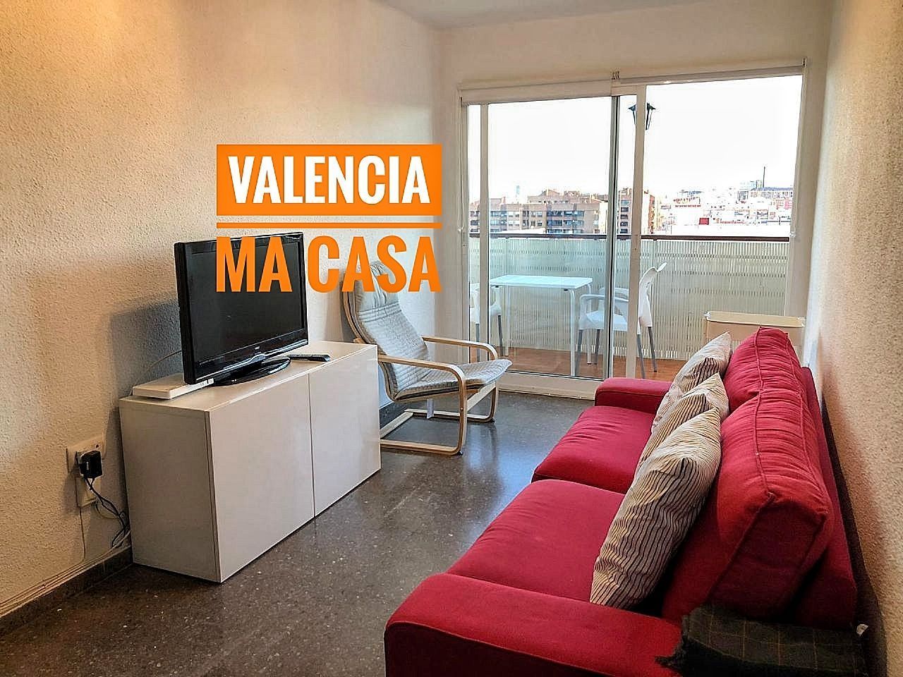 Exterior view of Flat to rent in  Valencia Capital  with Air Conditioner, Heating and Terrace