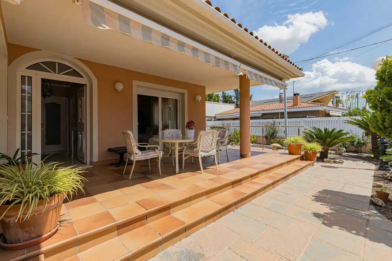 Terrasse von Haus oder Chalet zum Verkauf in Murcia mit Klimaanlage, Privatgarten und Terrasse