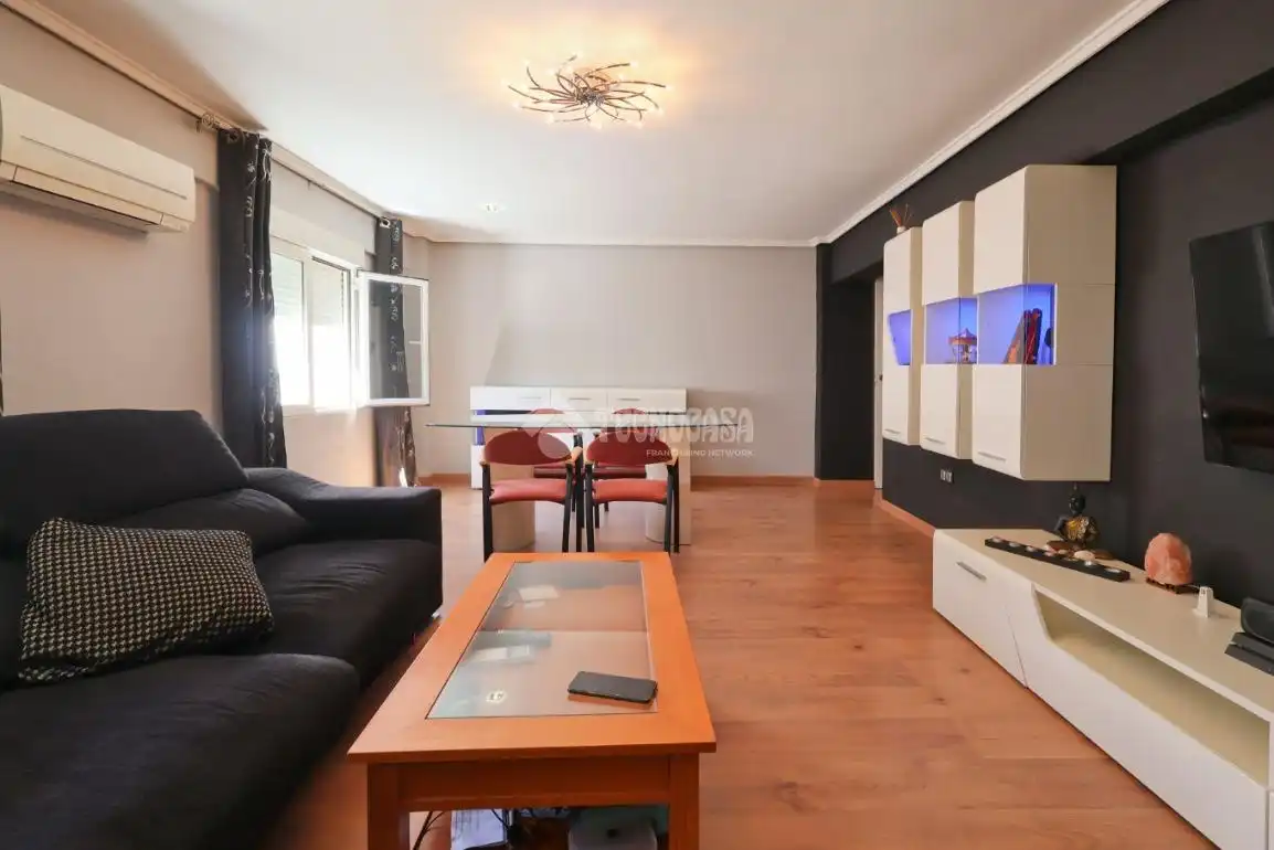 Living room of Flat for sale in Sagunto / Sagunt  with Air Conditioner, Furnished and Balcony