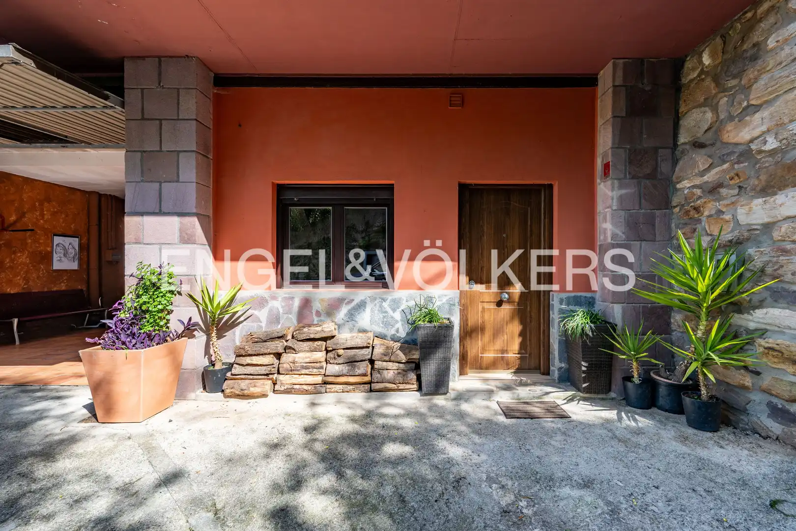 Vista exterior de Casa o chalet en venta en Elduain con Calefacción, Jardín privado y Terraza