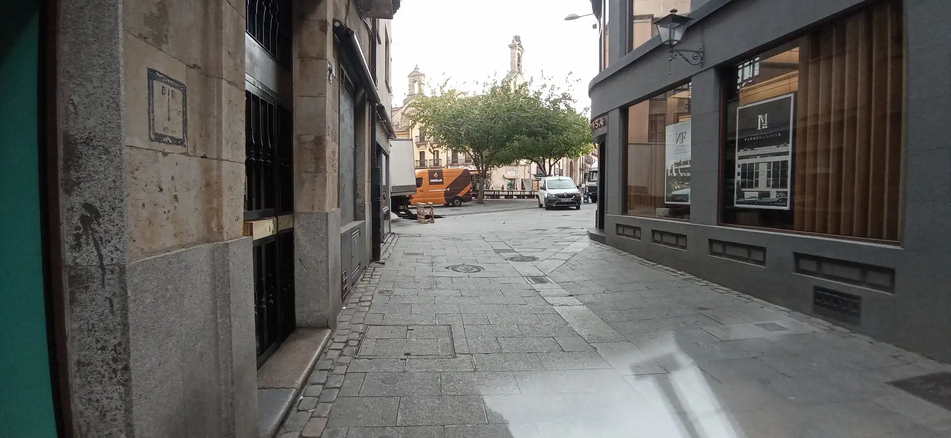 Vista exterior de Local de alquiler en Salamanca