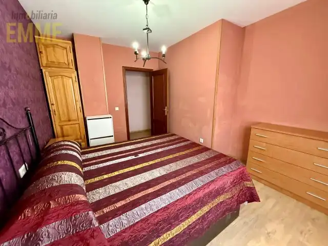 Habitación de Piso en venta en Ronda con Amueblado