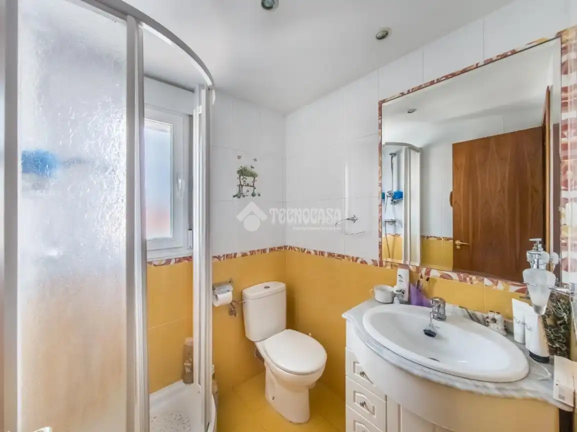 Flat with lift for sale in Calle Hermanos Machado, imagen 13