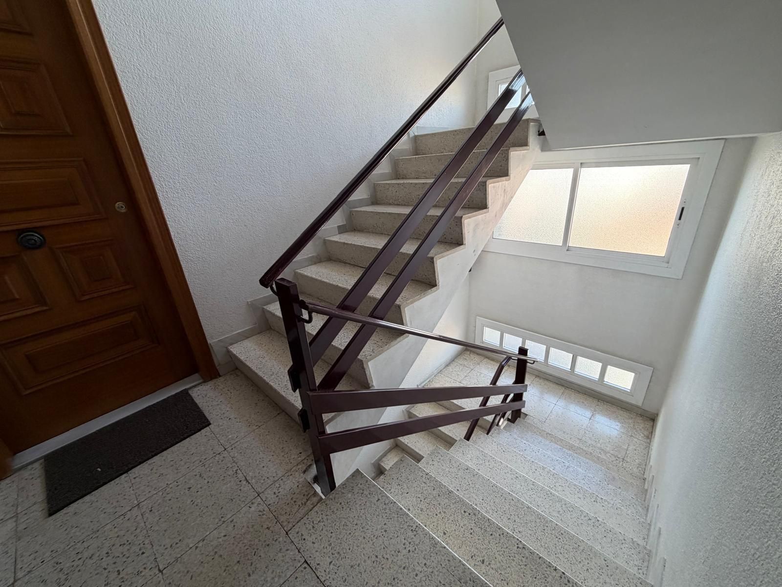 Piso en venta en Sabadell con Calefacción, Parquet y Terraza