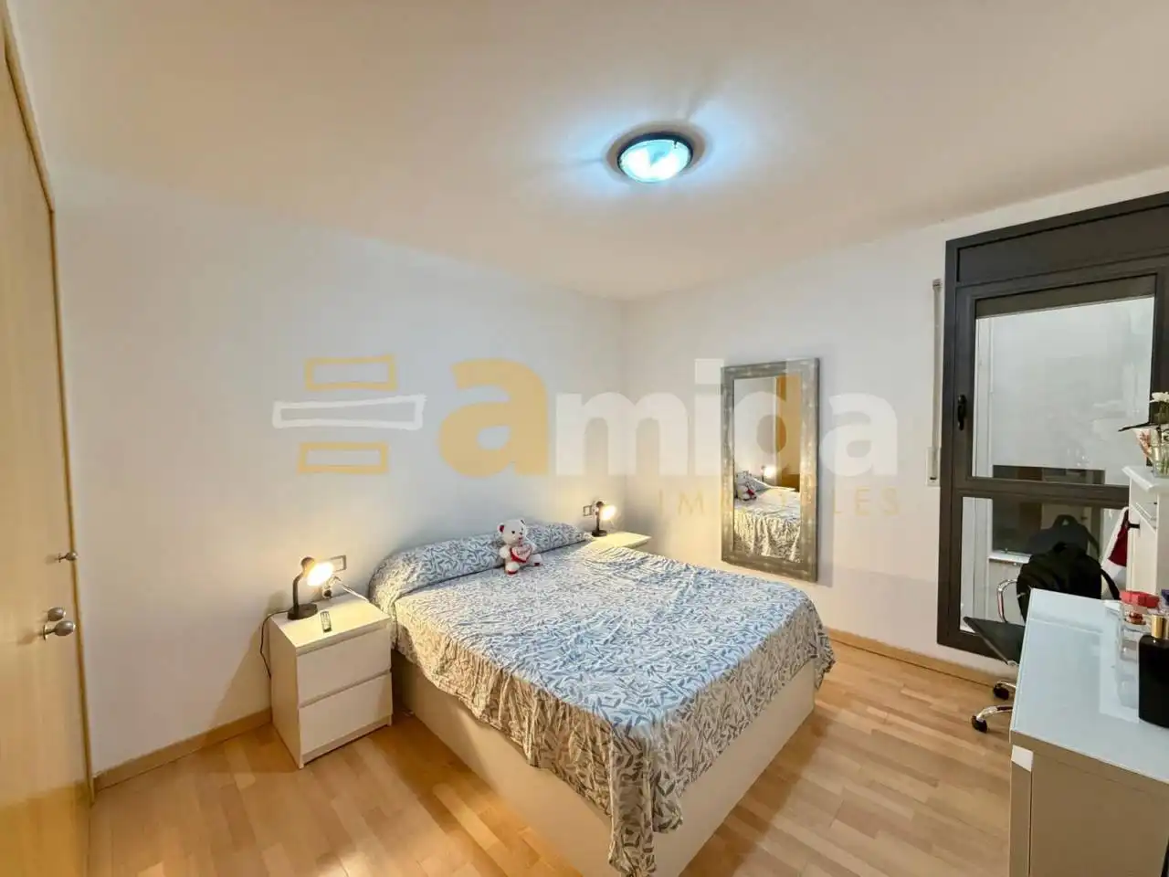 Bedroom of Flat for sale in Sabadell  with Air Conditioner, Heating and Parquet flooring
