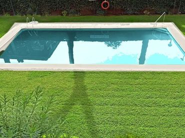 Pis amb piscina en venda a Avinguda de Fenals 40