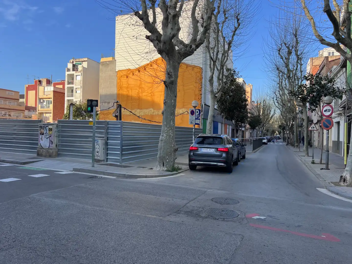 Außenansicht von Erdgeschoss zum Verkauf in Badalona